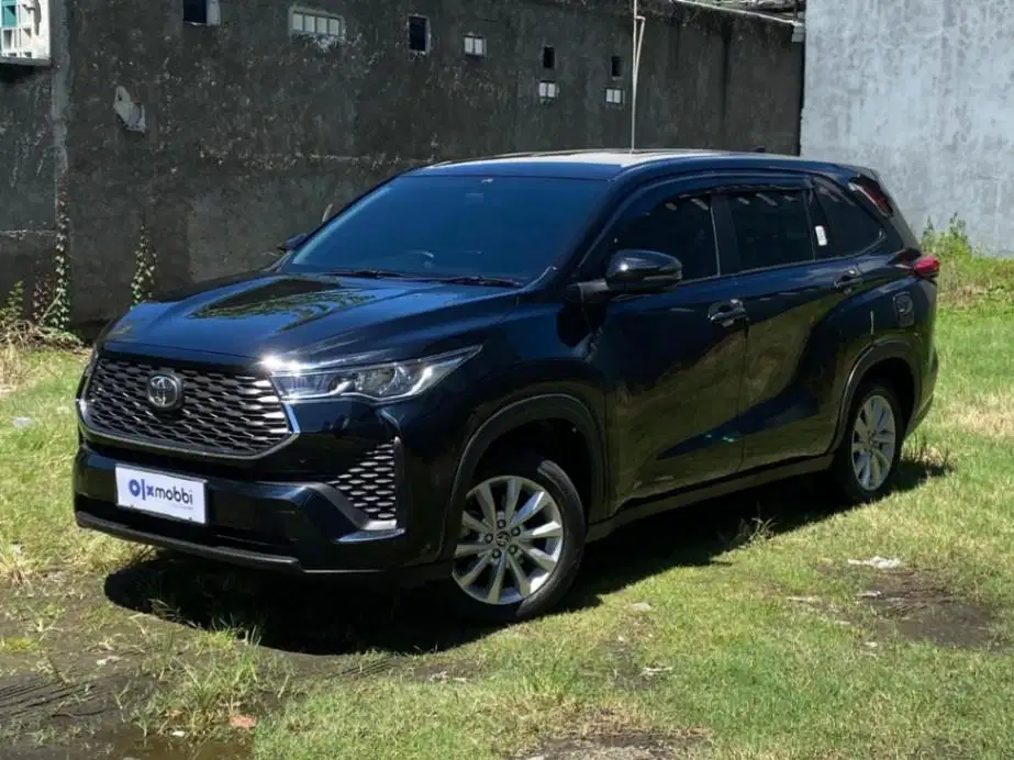 Toyota Kijang Innova 2.0 Zenix V CVT Bensin-AT 2022 Hitam WWO