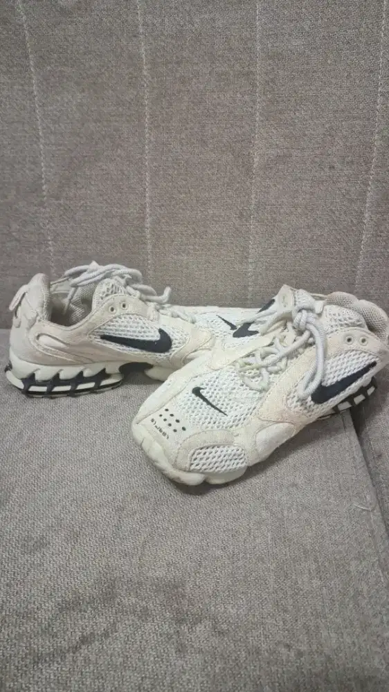 Sepatu size 43 27,5
