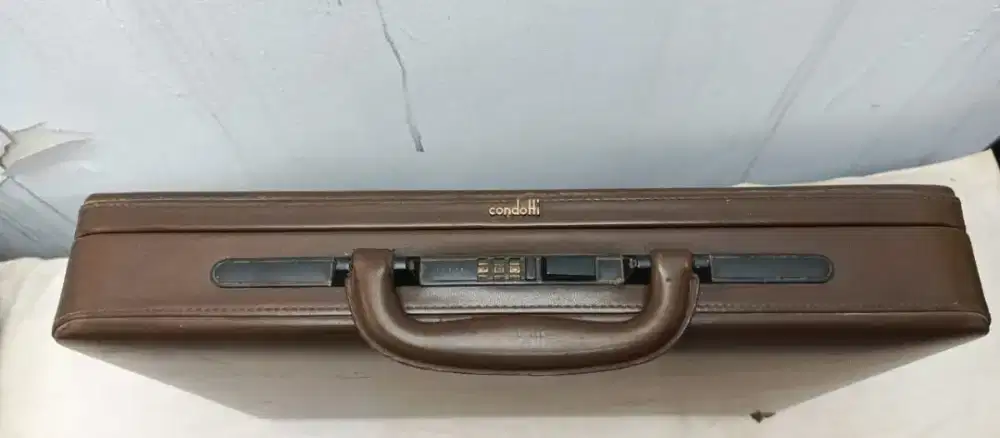 Tas Kerja Pria Condotti Kulit Asli – Briefcase Vintage Elegan + Kunci