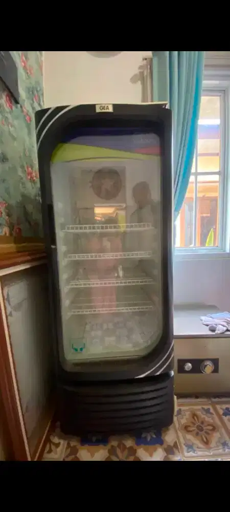 Dijual Murah GEA Showcase cooler