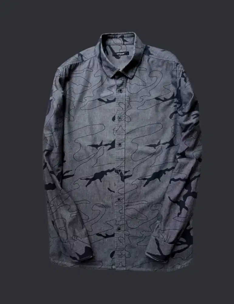 KEMEJA PANJANG MIND BRIDGE ABU TUA MOTIF, SIZE : M (LD108-110, P70)