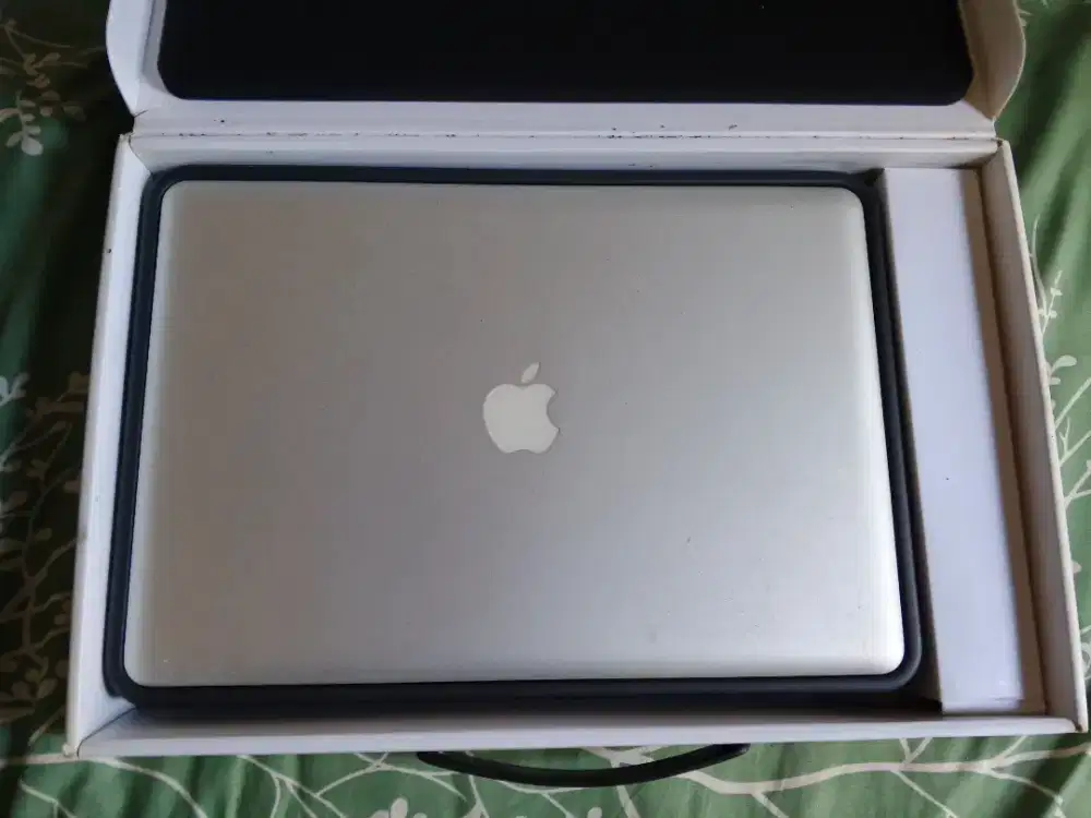 Apple Macbook Pro Murah