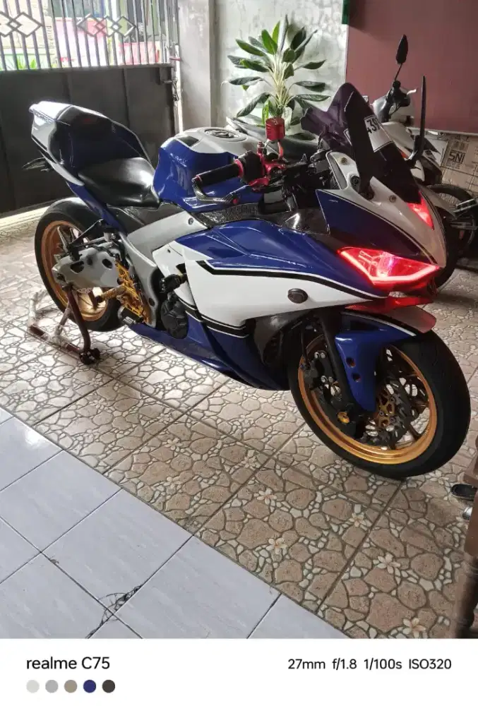 YAMAHA R25 2014 MODIF