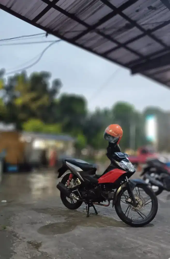 Jual Cepat motor honda Blade th 2009