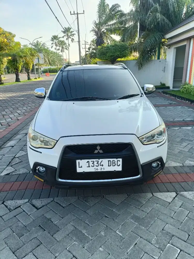 Mitsubishi Outlander matic th 2012