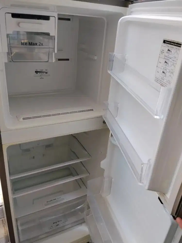 Kulkas Inverter 2pintu