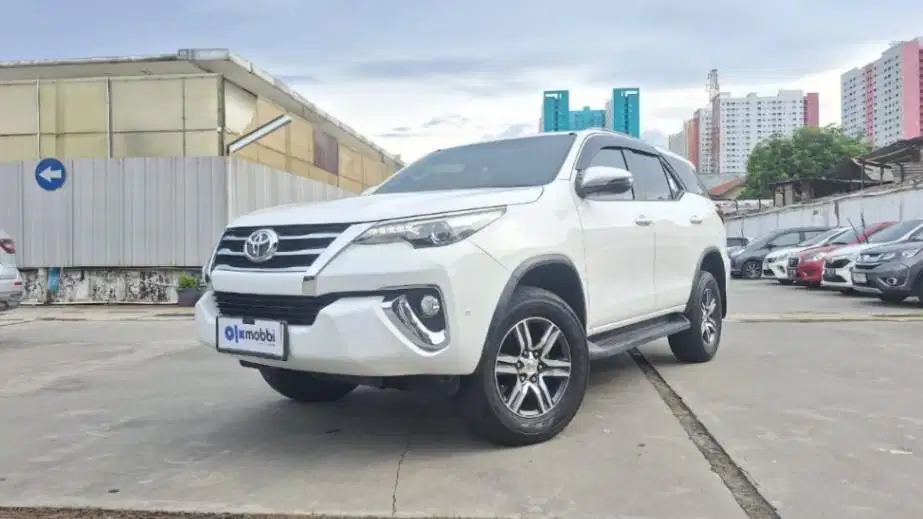 DP MURAH - Toyota Fortuner 2.4 G Solar-AT 2019 Putih