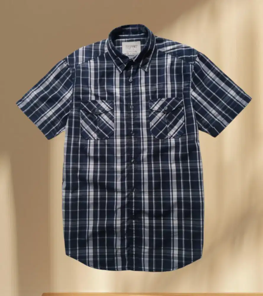 KEMEJA PENDEK ESPRIT DOBEL POKET, SIZE : L(LD110-112, P75)