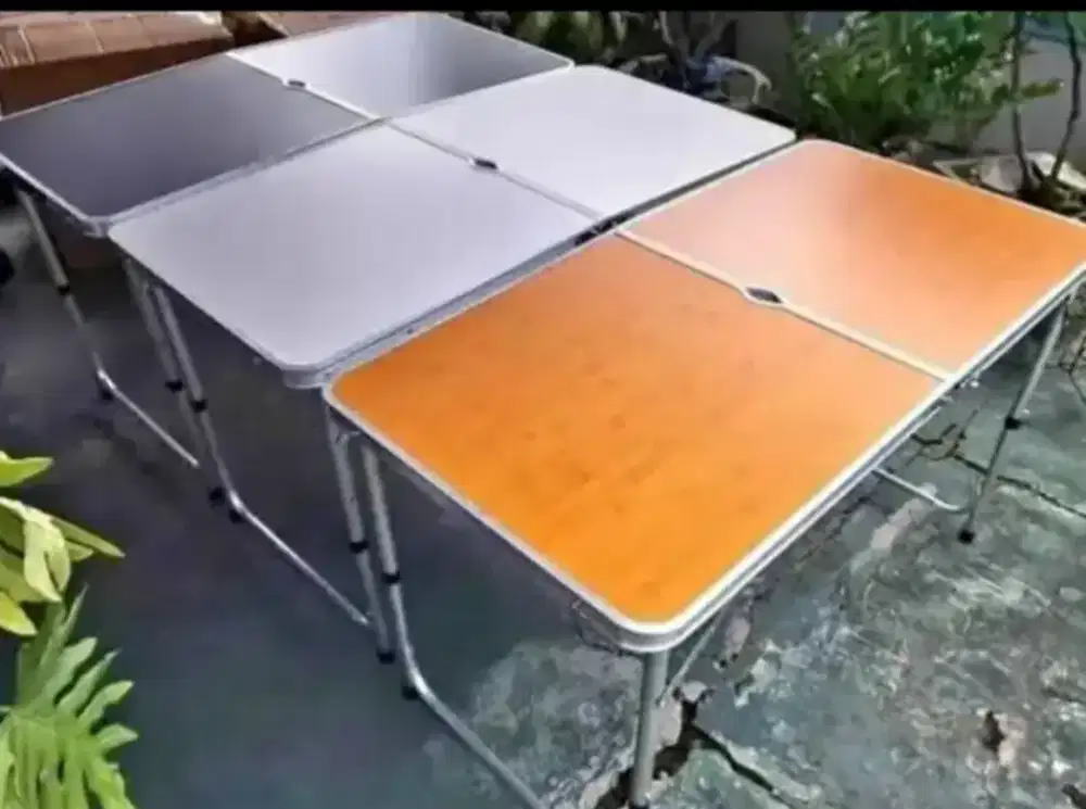 Meja Lipat portable, Meja jualan Lubang payung