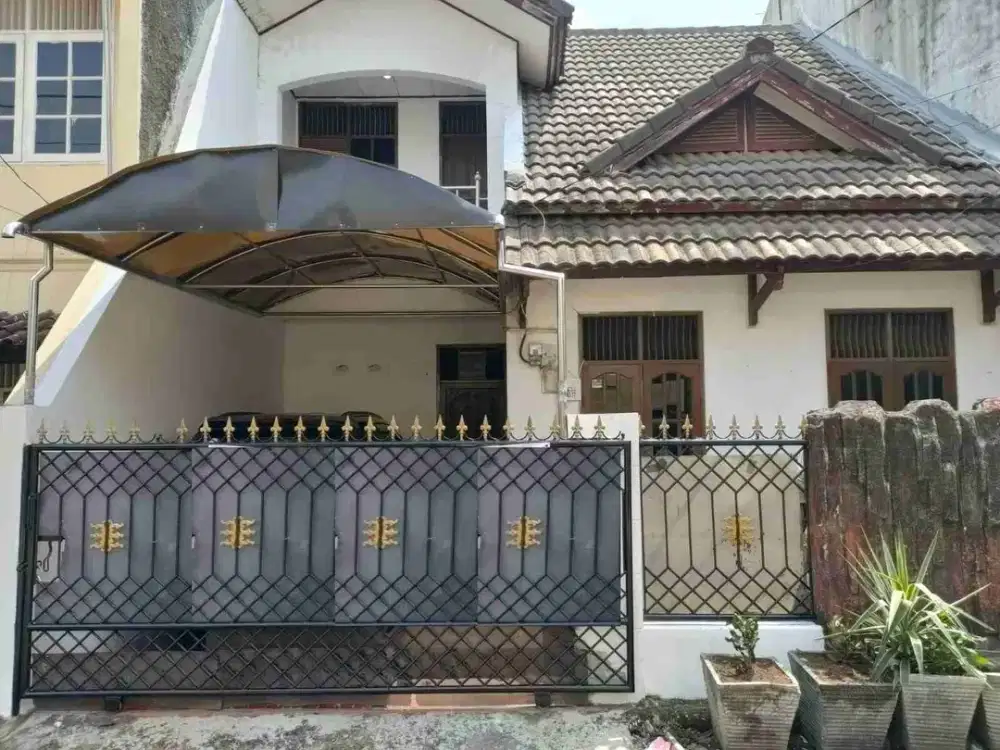 DIJUAL CEPAT Rumah 2 Lantai siap huni Pulo Gadung Jakarta Timur