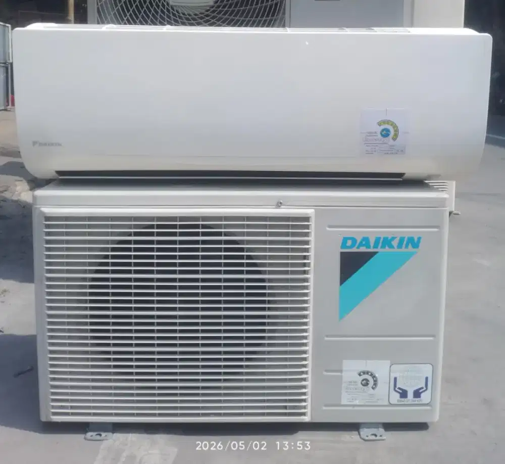AC Daikin Thailand 1/2 PK R 32 second
