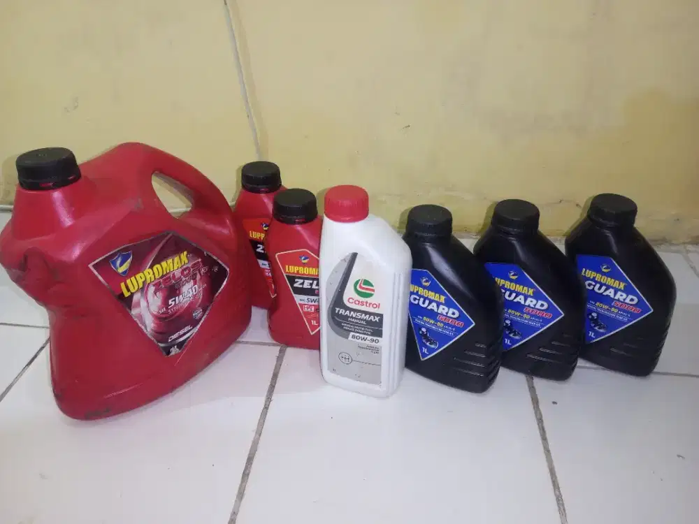Oli mesin mobil dan oli gardan