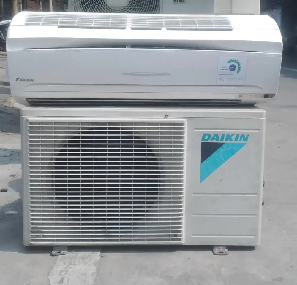 AC Daikin Thailand 1/2 PK R 410  Free Ongkir Sejabotabek