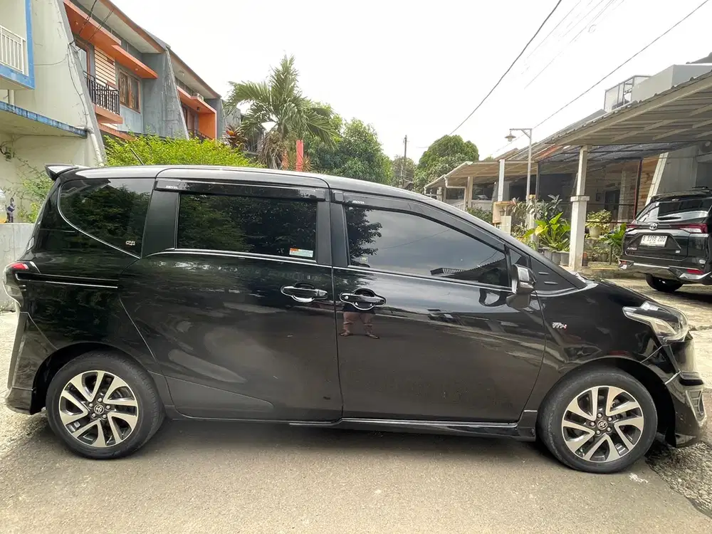 Toyota Sienta 2019 Bensin