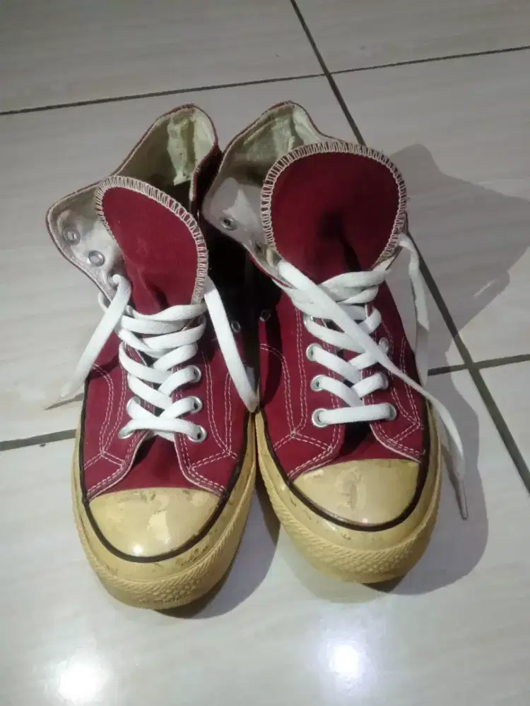 Jual Bu sepatu converse size 43
