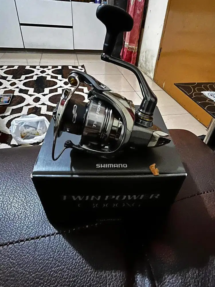 REEL SHIMANO TWIN POWER 2024