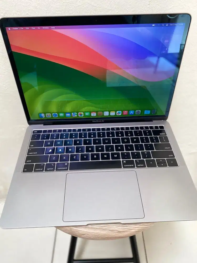 Macbook air retina 2018 mulus no minus