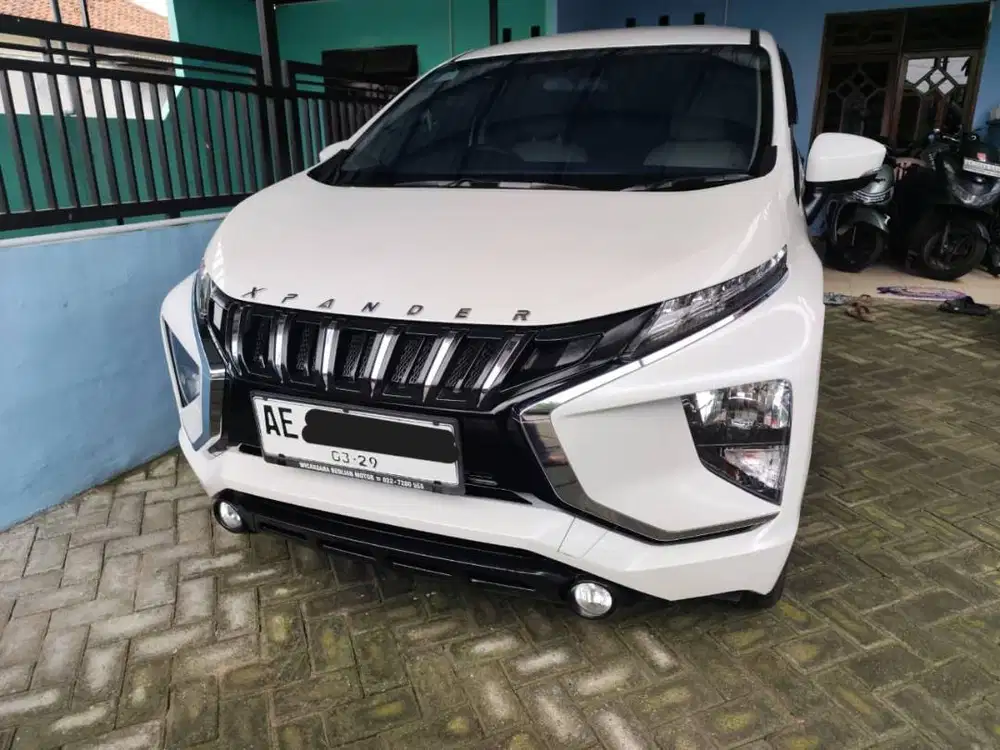 Mobil xpander 2018 putih mutiara, tipe gls upgrade Exceed