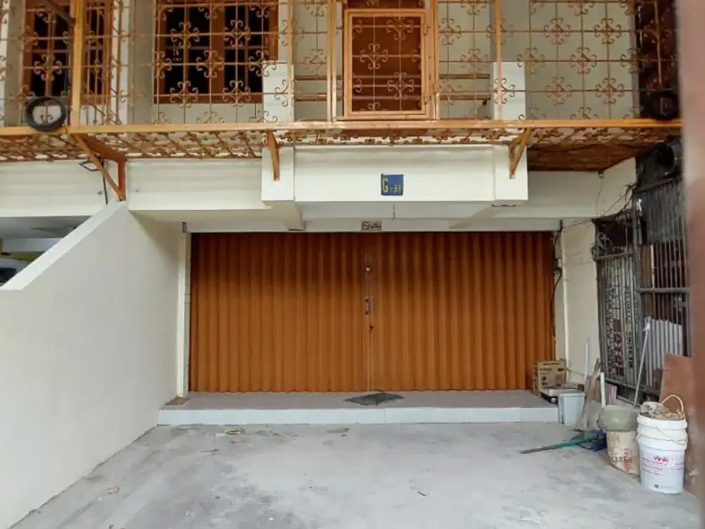 Di Sewakan Ruko 2 Lantai Siap Pakai di Taman Ratu Jakarta Barat