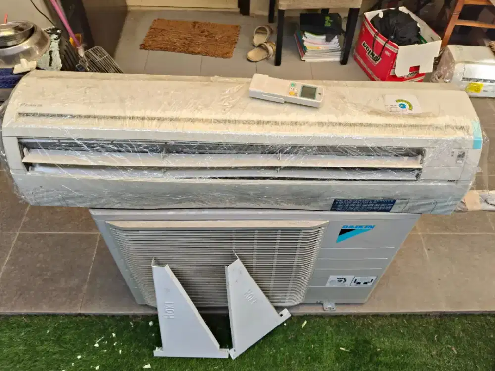 Ac daikin 2 pk serpong