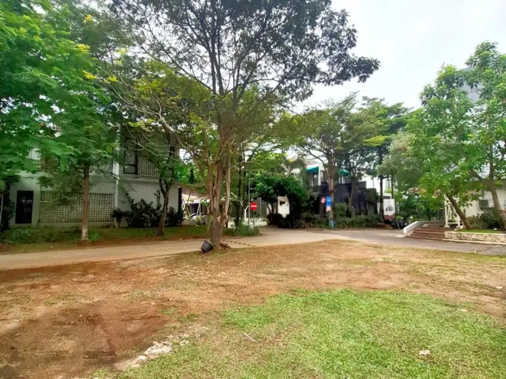Kavling Kotak Hook di Discovery Lumina Bintaro Dekat Masjid Emerald Kebayoran
