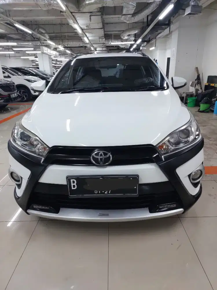 TOYOTA YARIS HEYKERS AT 2016