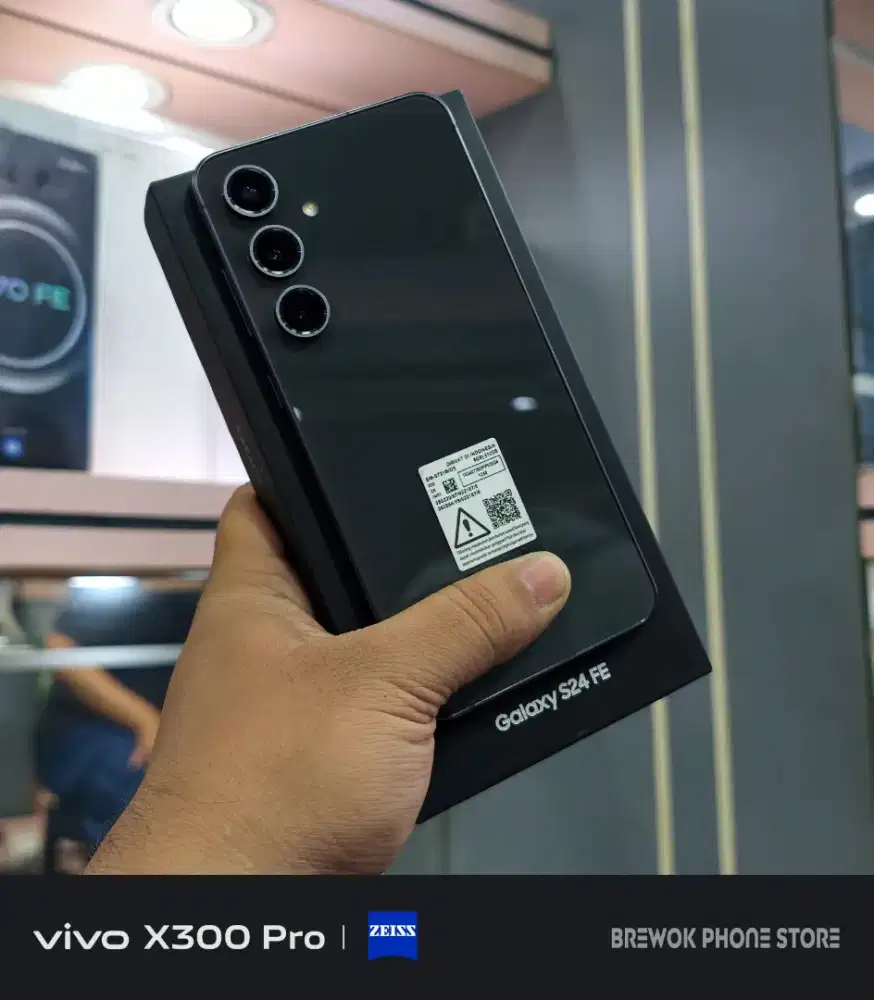 Samsung S24 FE 8/512Gb Garansi Resmi Sein