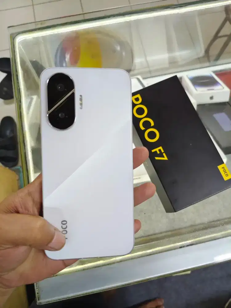 Poco f7 512gb like new