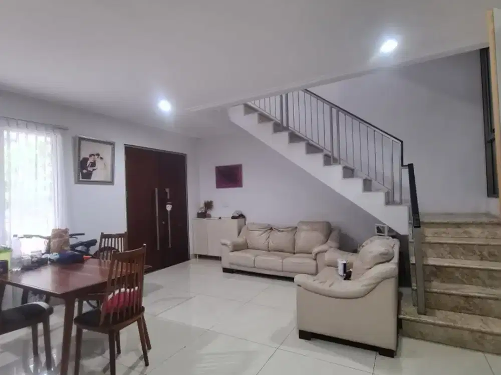 Disewakan Rumah Semi Furnished di Cluster Harmony Golf Island PIK Jakarta Utara