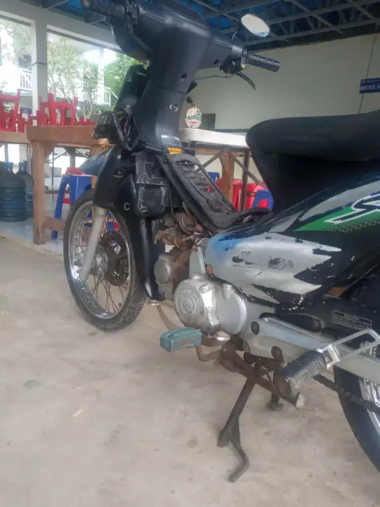 Honda supra X th 2001