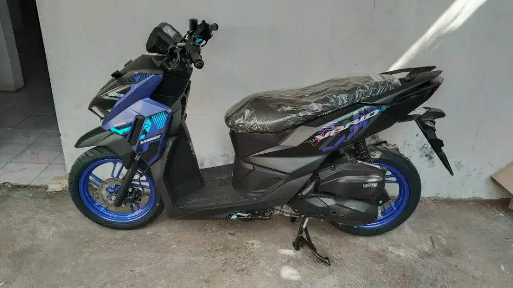 VARIO 125 STREET BLACK