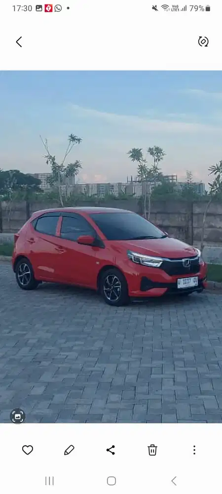 Brio Satya tipe E CVT Matic