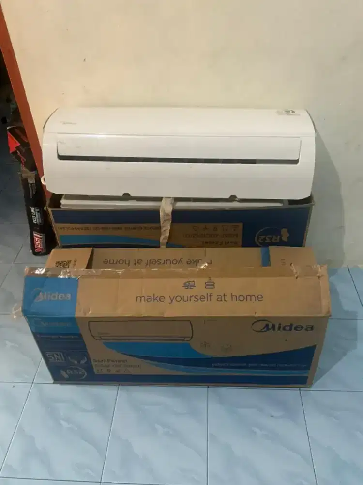 AC midea 1pk bekas