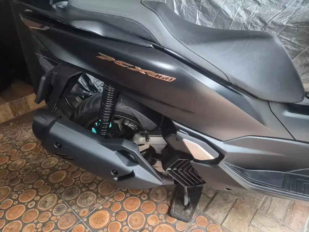PCX ABS 2024 Km 2Rb an GRATIS BBN KTP KAB BEKASI CIKARANG