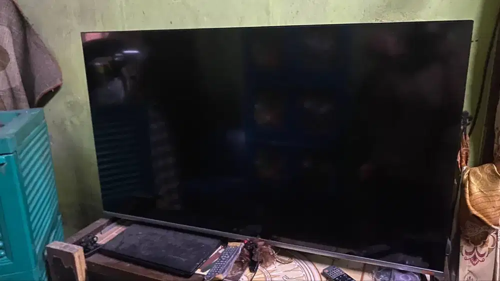 SMART TV COOCAA 40S30U TV 40 Inch WiFi Dolby Audio Full HD Mulus