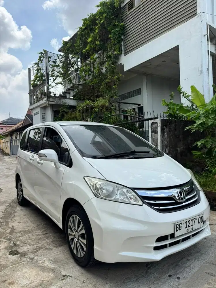 Freed S PSD AC Double tahun 2013