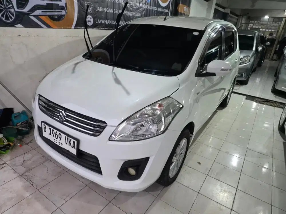 Ertiga Gl mt 2014 ang 2.960 jt