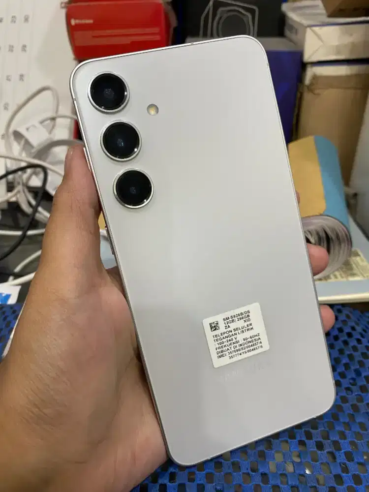 samsung galaxy S24+ 12/256gb