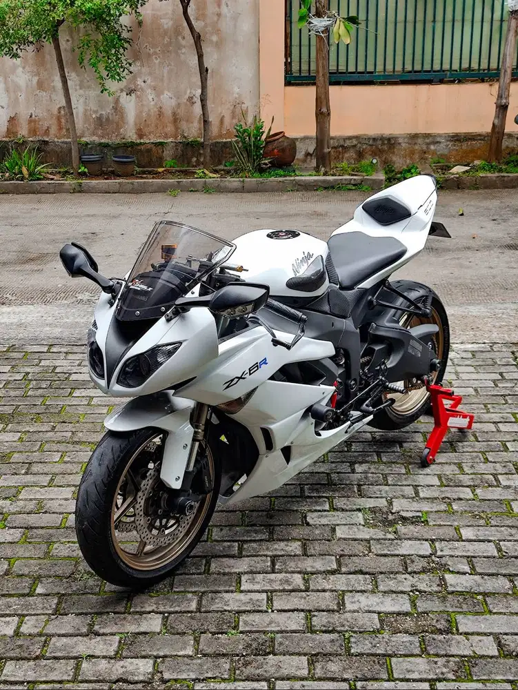 Kawasaki ZX6R 2011 Putih Langka FP Istimewa TT FULL MODIF ZX6 ZX