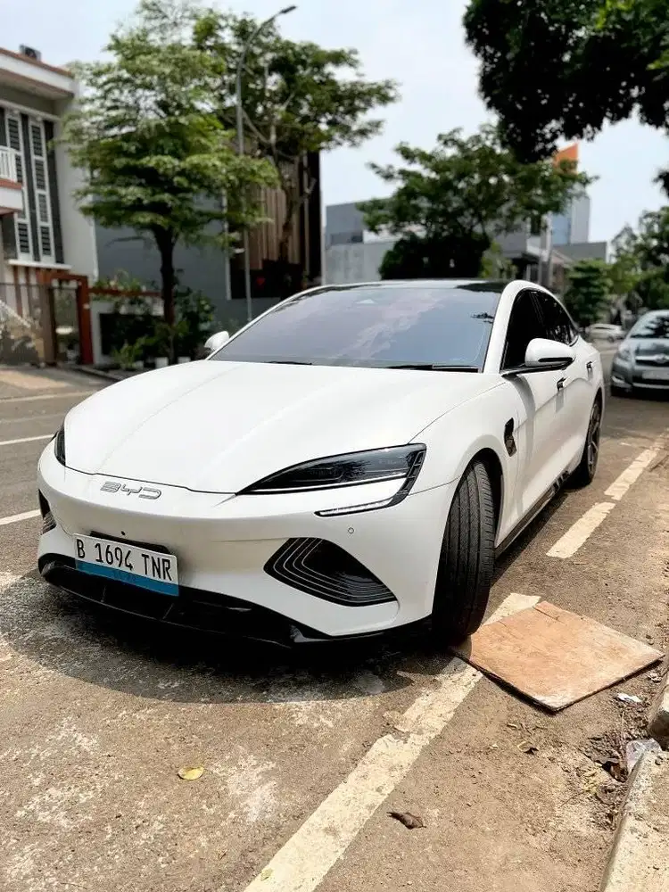 DP 55JT BYD SEAL PREMIUM AT MATIC AUTOMATIC 2024 PUTIH
