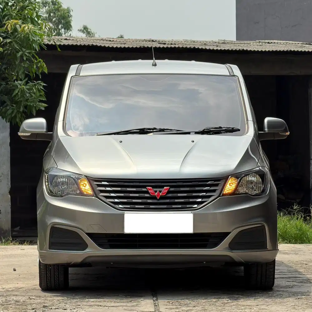[38.000KM TANGAN PERTAMA] WULING CONFERO 1.5 DB Manual 2024