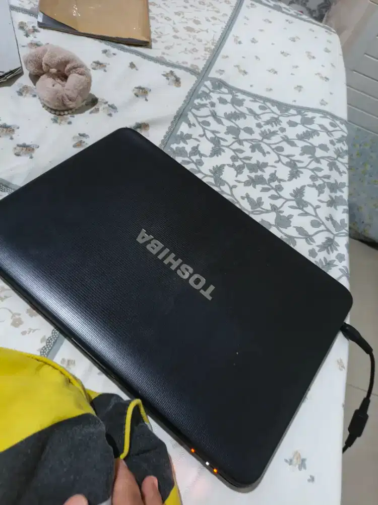 ON SALE TOSHIBA C800 SATELITE