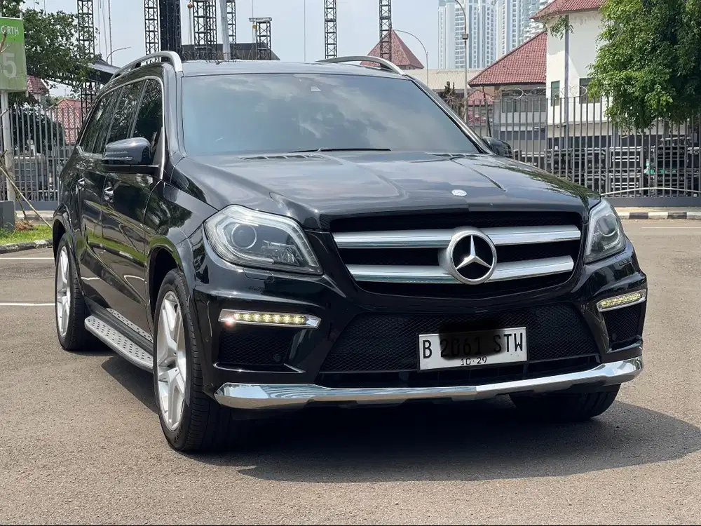 MERCEDES BENZ GL350 CDI AT HITAM 2013