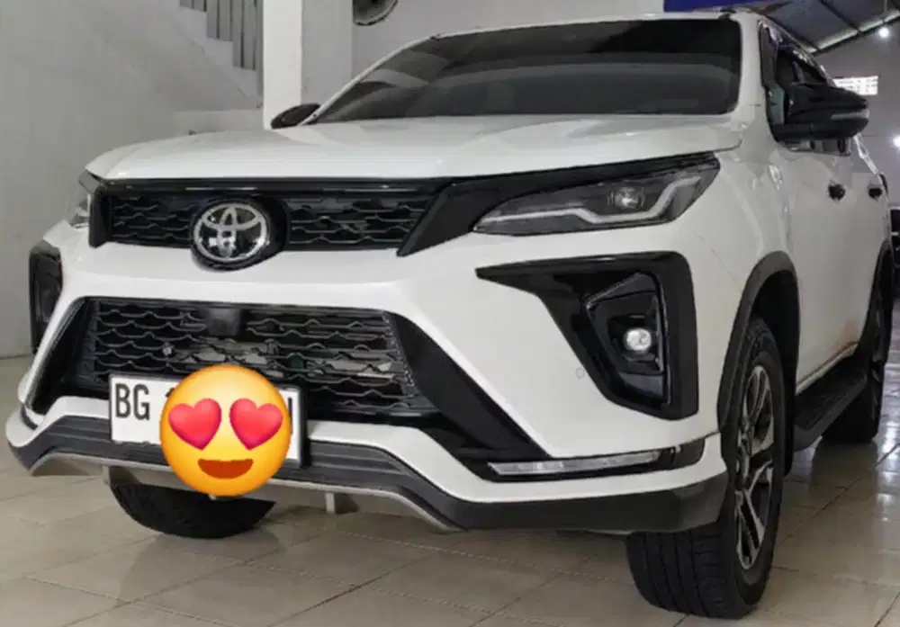 Fortuner 2,8 GR Legender A/T 4x2