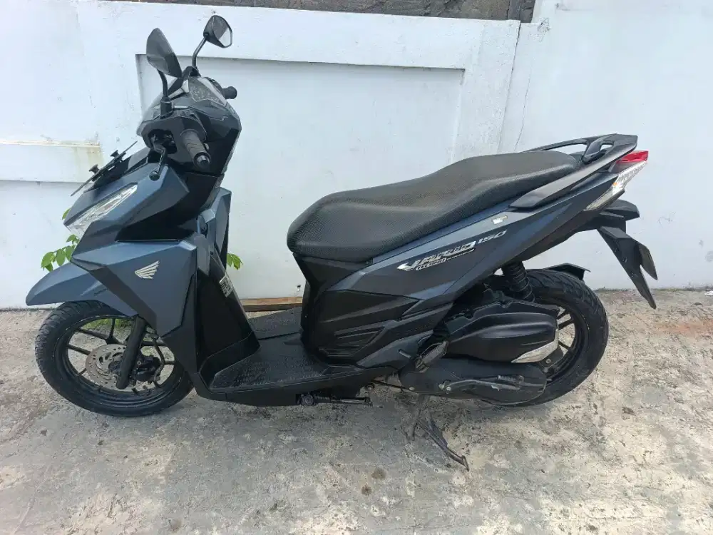 Jual beli vario 150 th2016 samping kompelik Andika hairi motor bjm