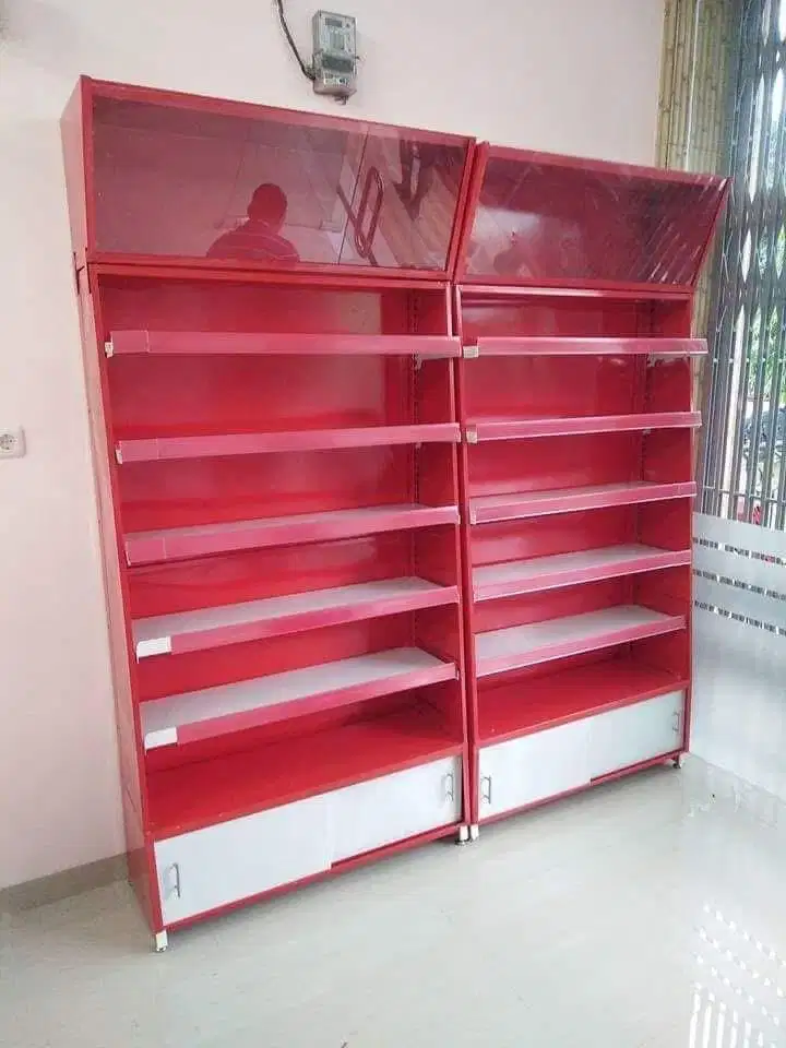Rak rokok untuk warung
