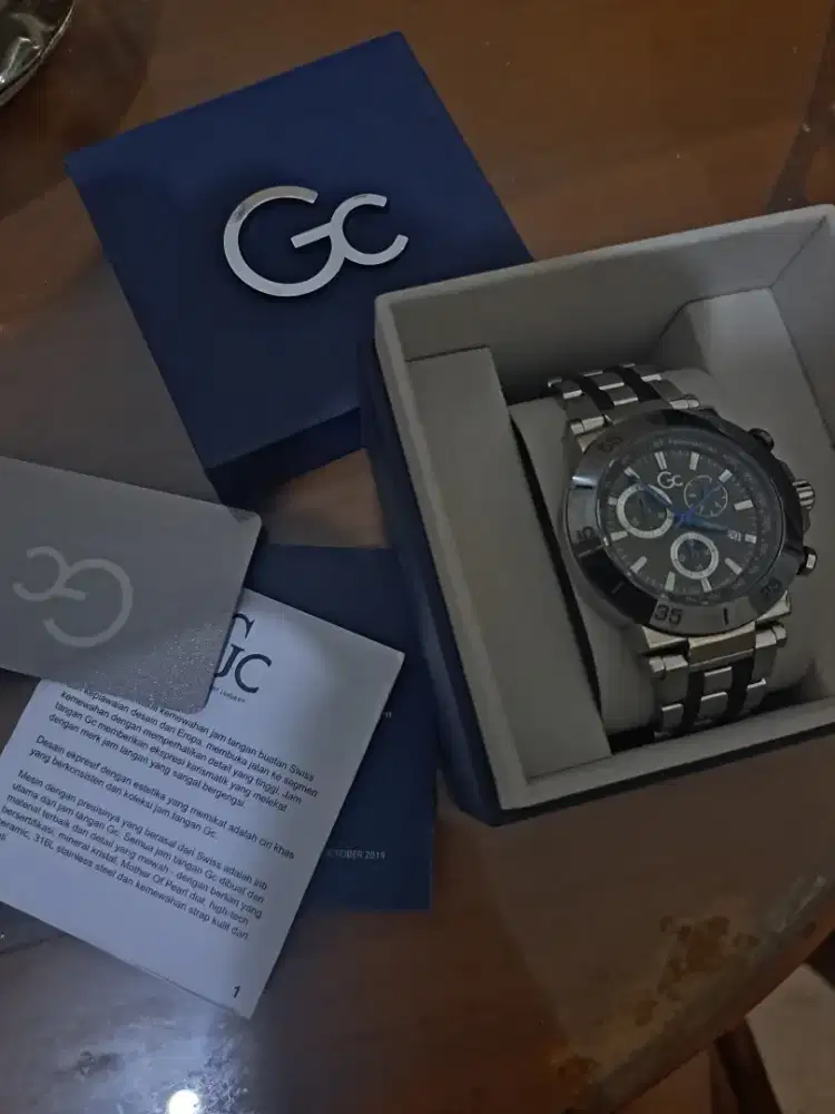 Fs Guess collection watch