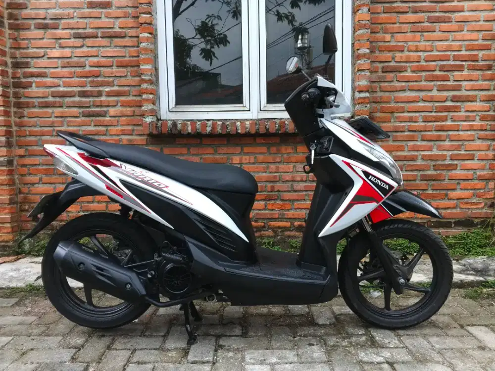 Honda Vario 110 LED Agnes 2017 Mulus Pajak On Panjang
