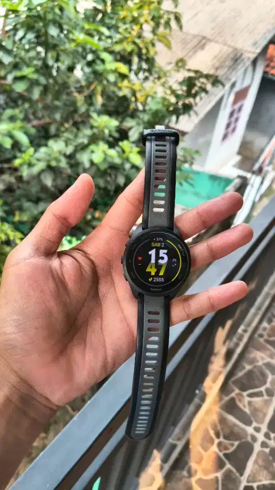 Garmin Forerunner 165 non music