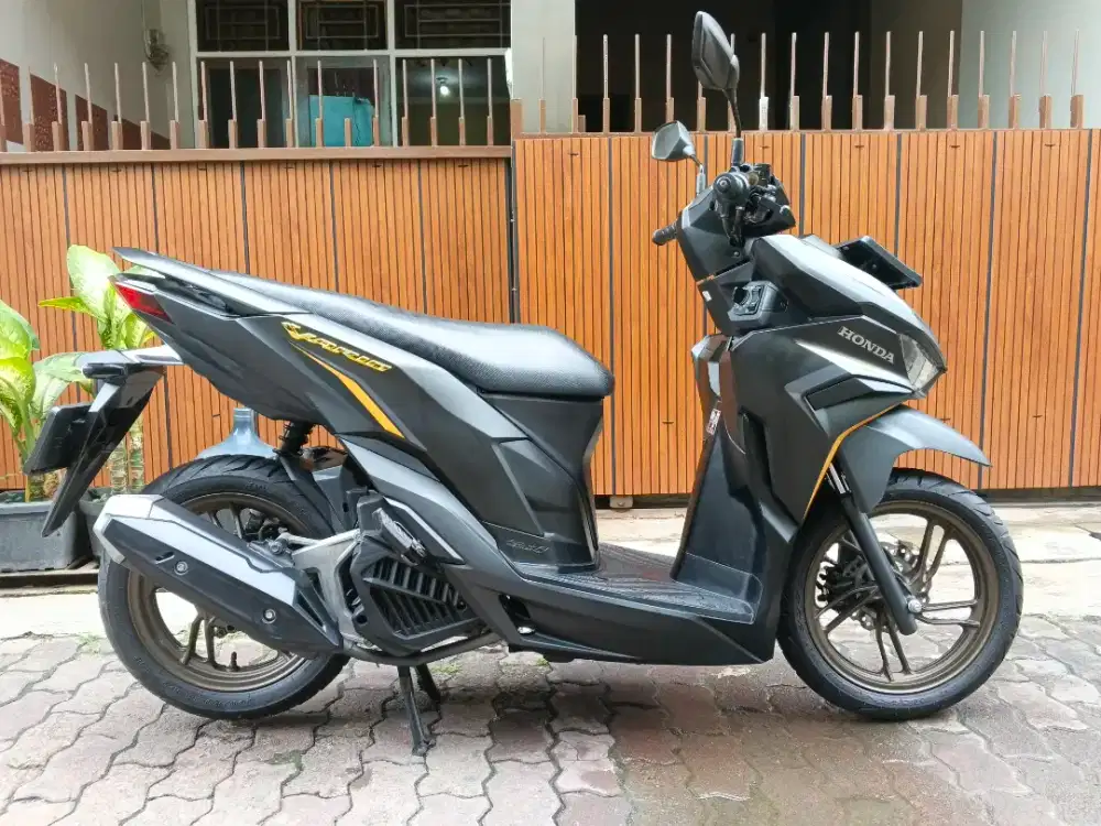 Honda Vario 125 Keyless 2024 Km4Rb Mulus Pajak on 2027 panjang